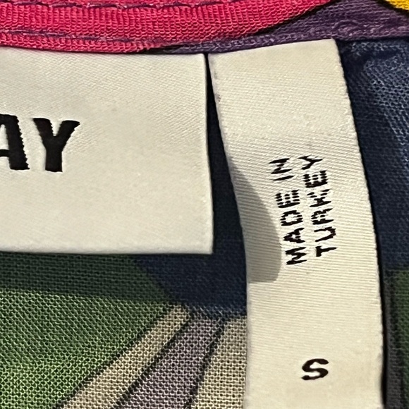 Weekday midi dress with wrap detail in ditsy floral Sz S Women Fun Flowy - Picture 7 of 10